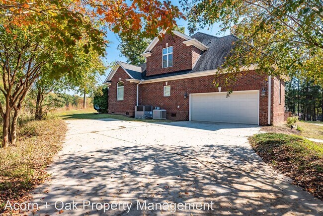 Building Photo - 5 br, 4.5 bath House - 51 Alecia Court