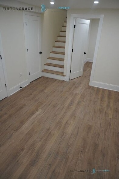 Building Photo - 4636 N Hamilton Ave