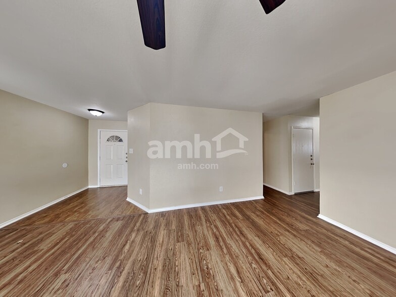 Building Photo - 1227 Deerhound Pl