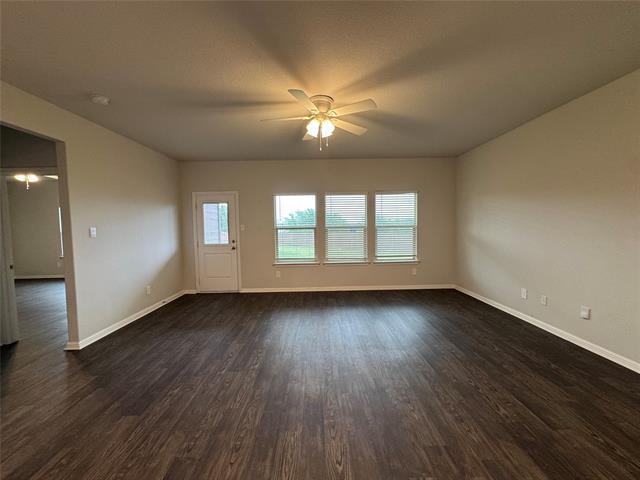 Building Photo - 7948 Oaktown Dr
