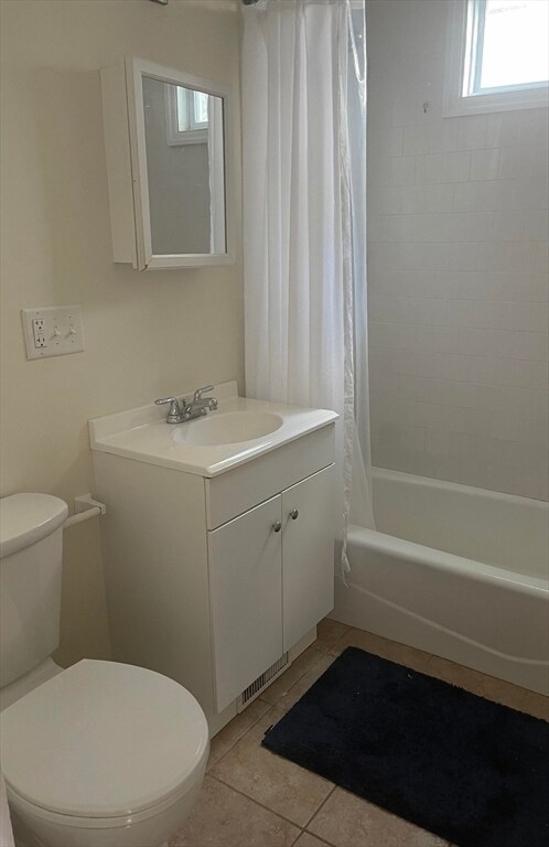 Building Photo - 99 Fayerweather St