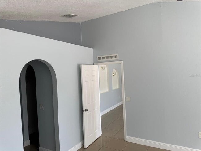 Building Photo - 1109 Lavaur Ct