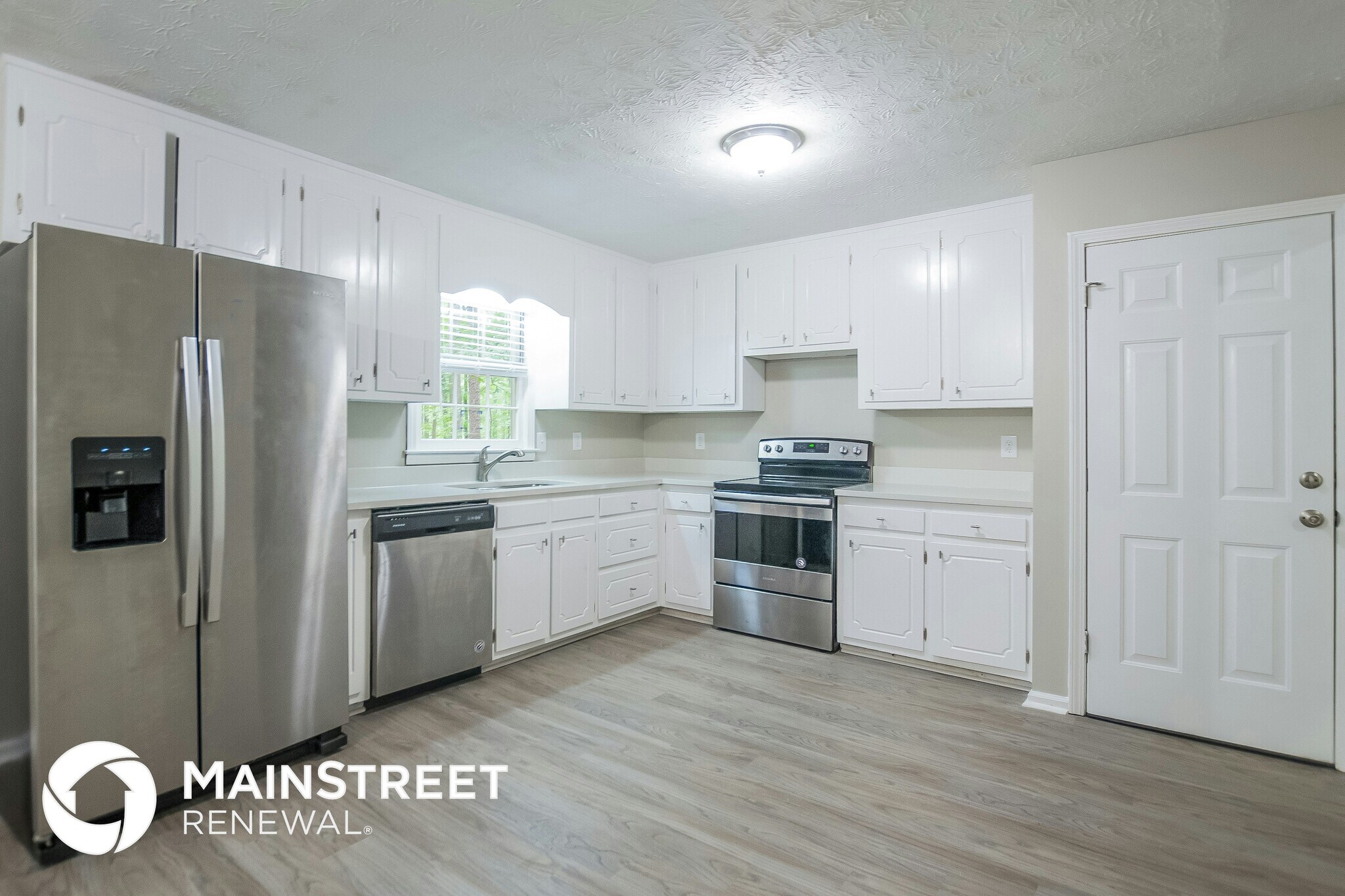 Building Photo - 141 Dogwood Ct