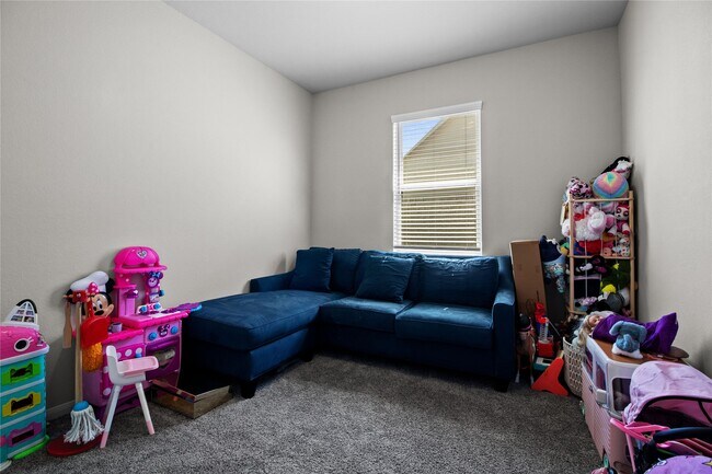 Building Photo - 622 Little Cypress Ln
