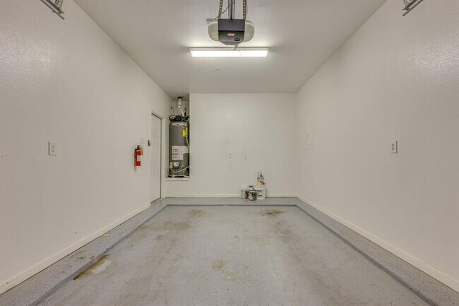 Building Photo - 11203 Ranch Rd