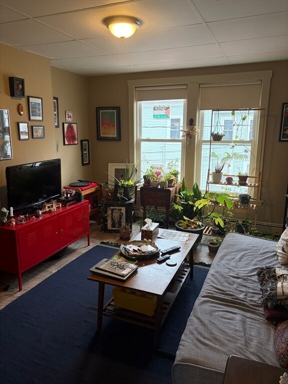 Building Photo - 53 Oak St