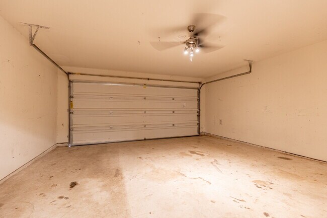 Building Photo - 12315 Fish Hook