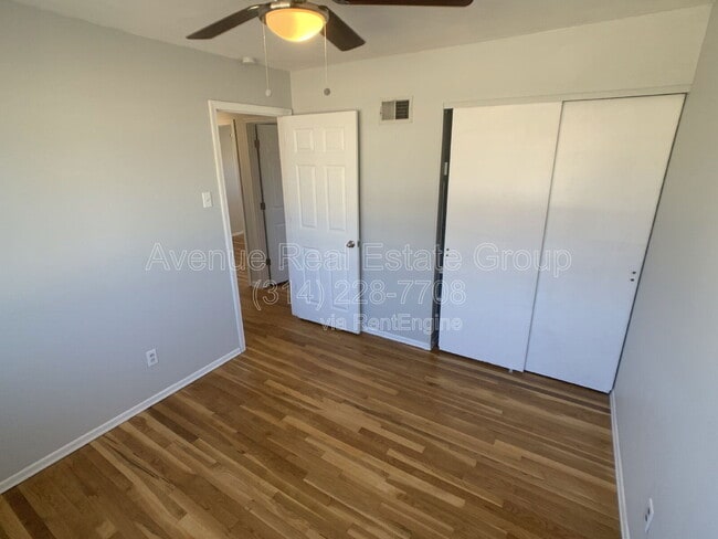 Building Photo - 858 Hazelvalley Dr