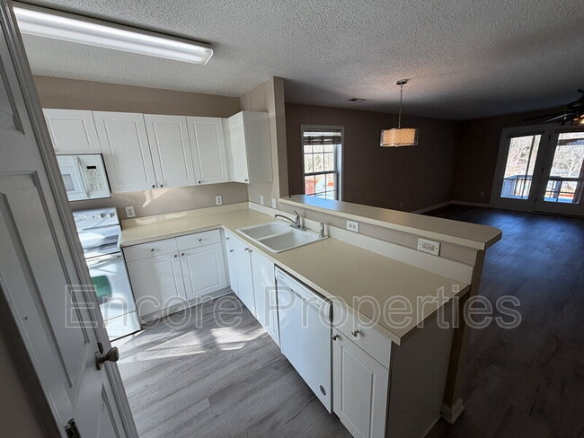 Building Photo - 5750 Osprey Cove Dr