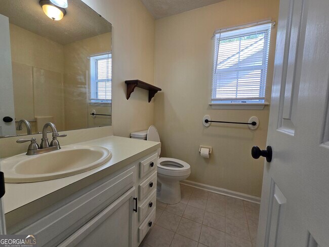 Building Photo - 106 Egret Ct