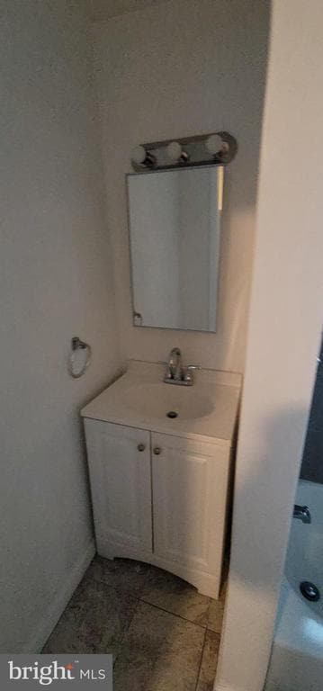 Building Photo - 939 W Pine St