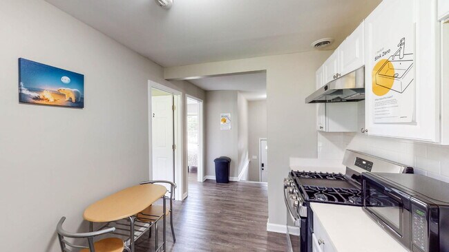 Building Photo - THE GRANGE | Thomasville Heights Home offering comfortable and convenient living in a well-connec...