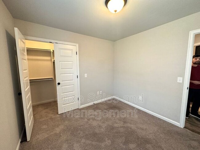 Building Photo - 3404 N W 161st St