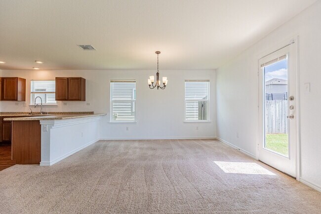 Building Photo - 2418 Bart Cv
