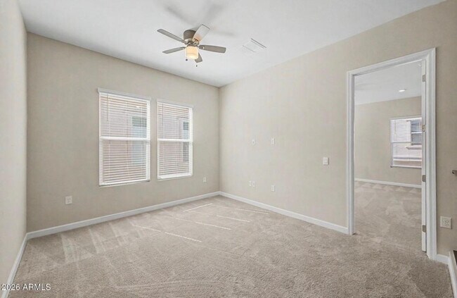 Building Photo - 5016 E Gallop Wy