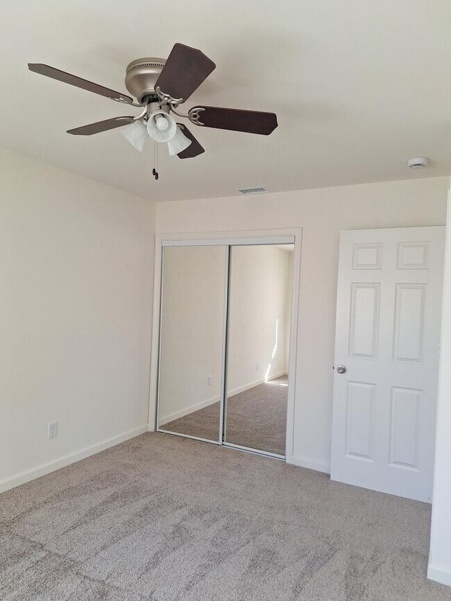 Building Photo - 4855 Coconino Way