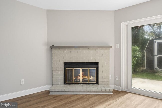 Building Photo - 113 Talgrath Ct