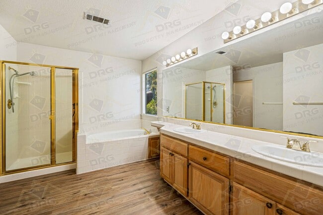 Building Photo - 2101 Finley Ct
