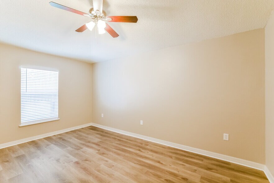 Building Photo - 4709 Fiske Cir
