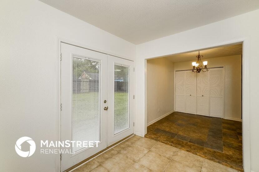 Building Photo - 2850 Canary Ln