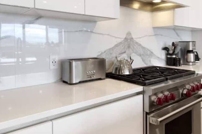 Building Photo - 2752 W High Mountain Rd