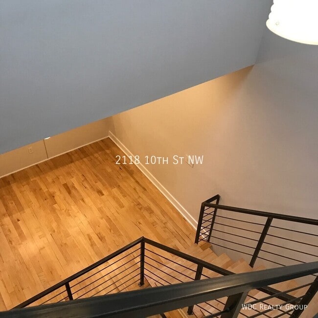 Building Photo - 2118 10th St NW