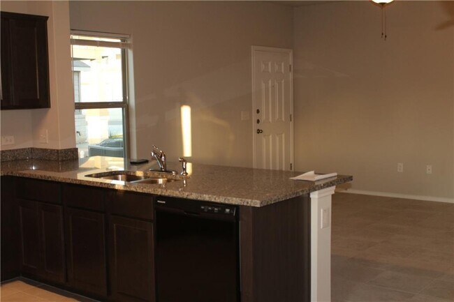 Building Photo - 1220 Garland Rd