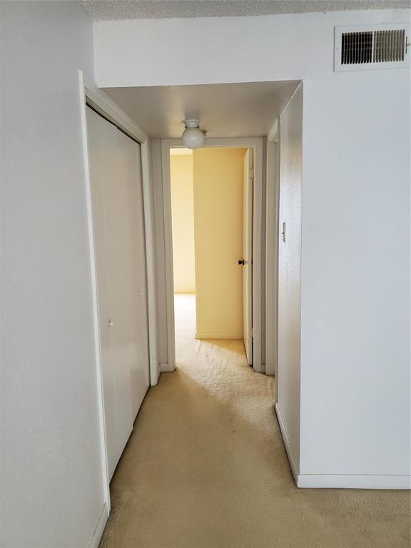 Building Photo - 12100 Overbrook Ln