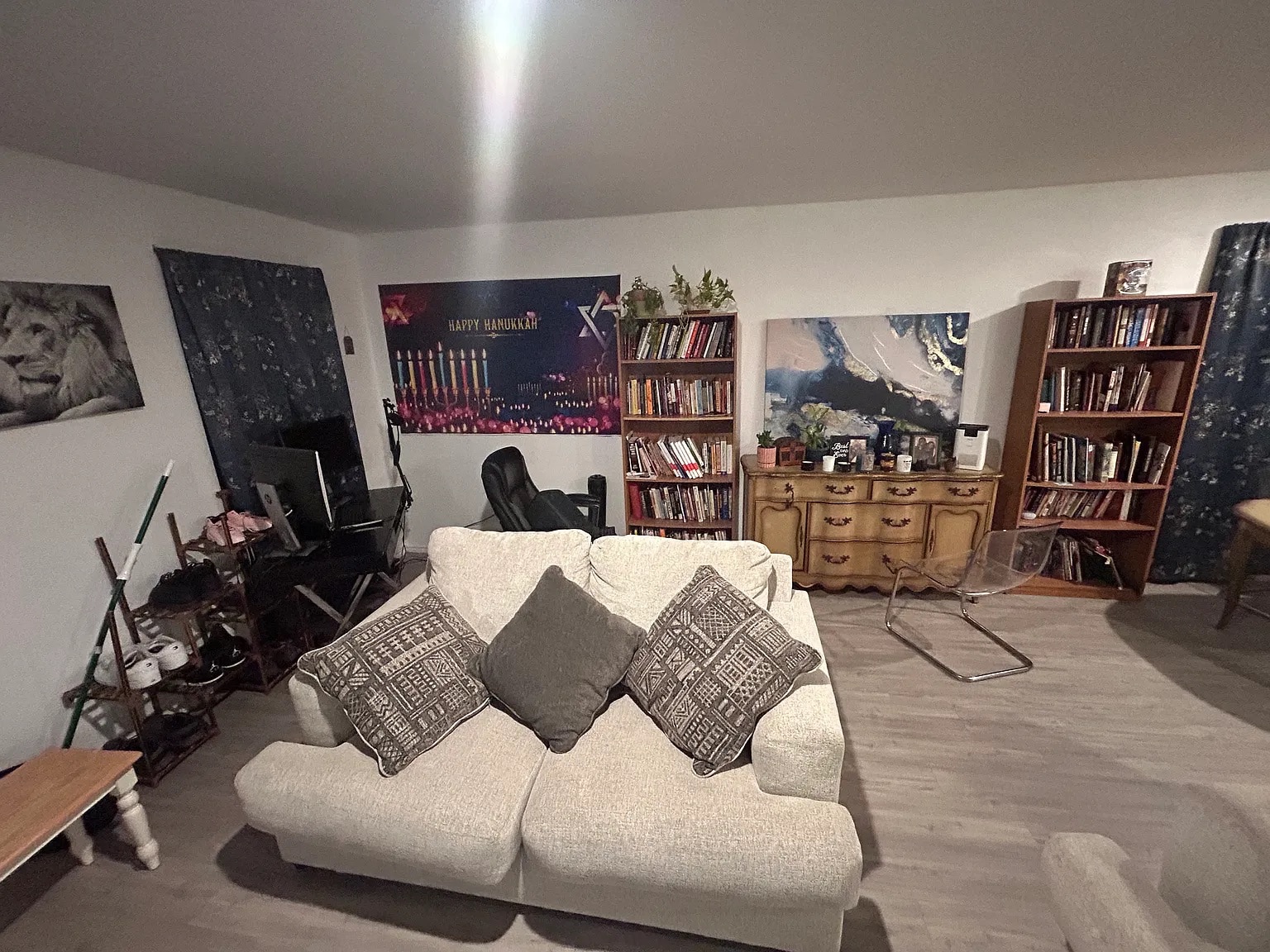 Building Photo - Room in House on Nube Medina