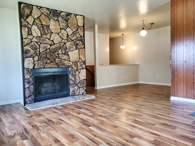 Building Photo - 3472 Scots Pine Way