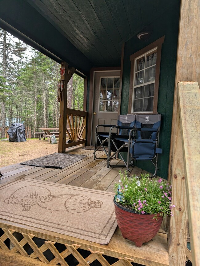 Building Photo - 41 Sportsmen Lodge Rd