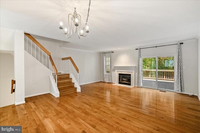 Building Photo - 8316 Linden Oaks Ct