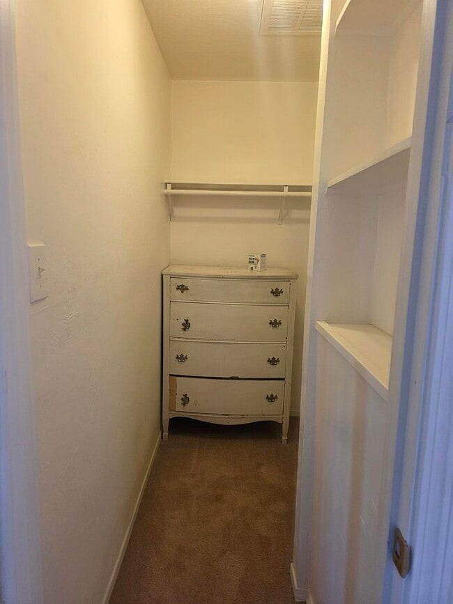 Building Photo - 2 Bedroom / 2 Bath Condo in Bear Valley Springs