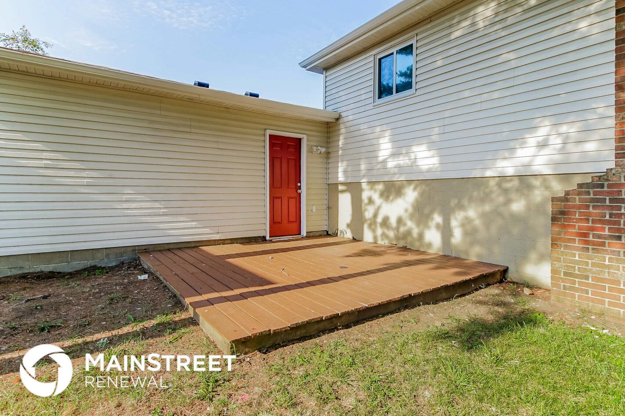 Building Photo - 6560 Benjamin Dr