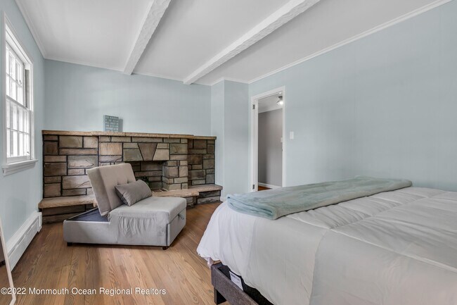 Building Photo - A208 Trenton Blvd