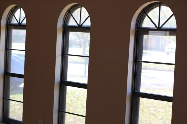 Building Photo - 7207 Addicks Clodine Rd