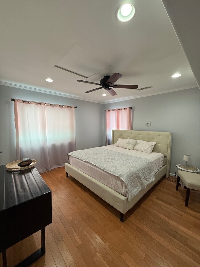 Building Photo - 15206 Chanera Ave