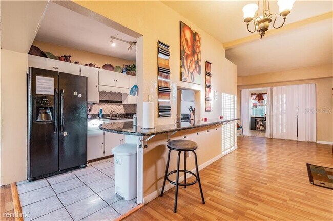Building Photo - 4 br, 2 bath House - 3014 9th Avenue Dr E