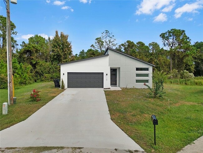 Primary Photo - 1187 N Platte Ln