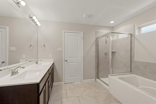 Building Photo - 18314 Pelham Holw Trl