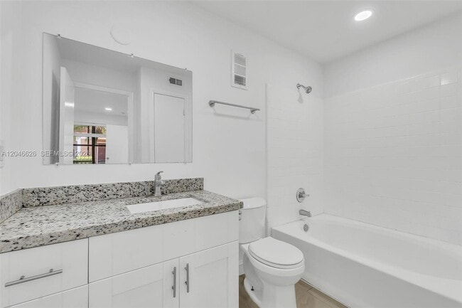 Building Photo - 15560 SW 104th Terrace