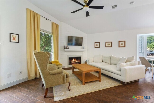 Building Photo - 2514 Ashley Way