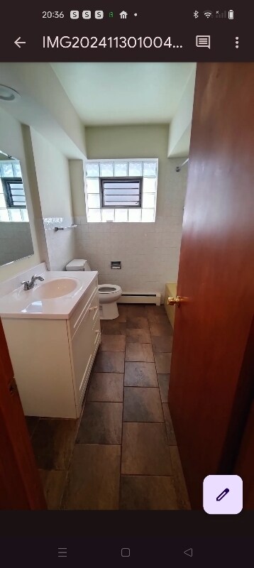 Building Photo - 8622 W Berwyn Ave