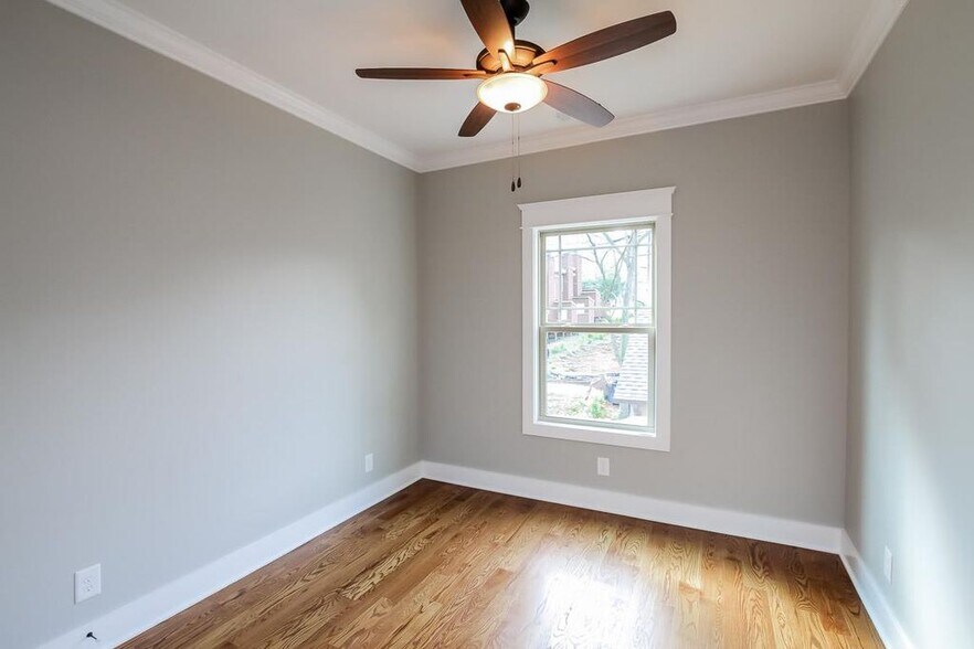 Building Photo - 3116 Belwood St