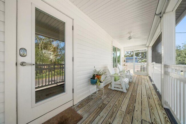 Building Photo - 109 Peterson Ln