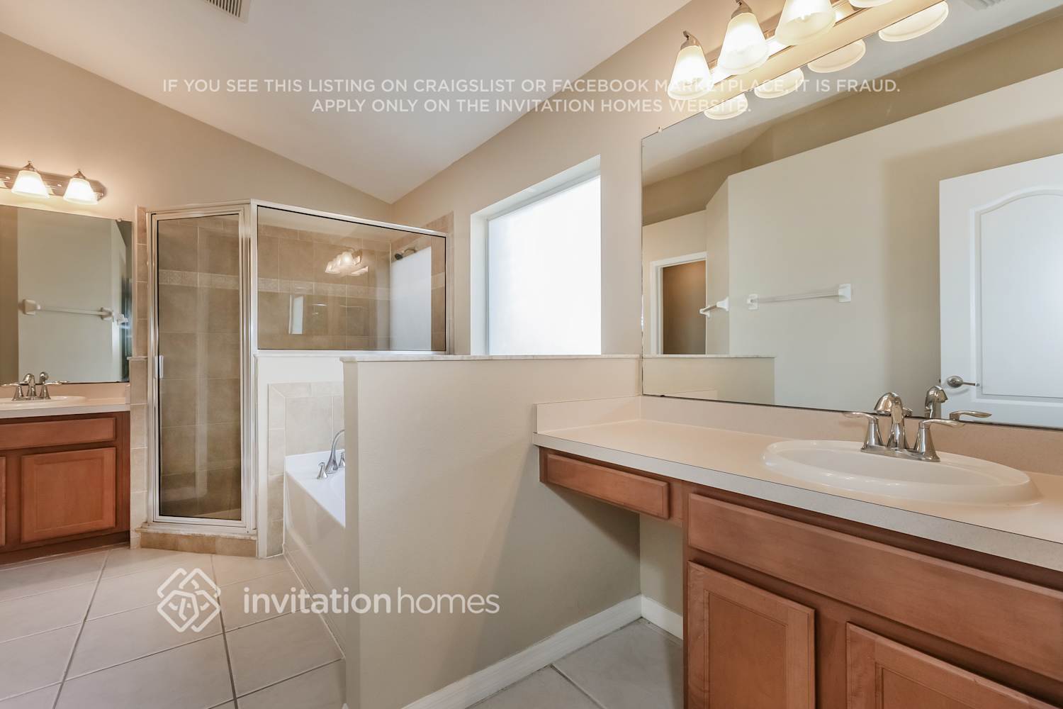 Building Photo - 8124 Alamosa Wood Ave