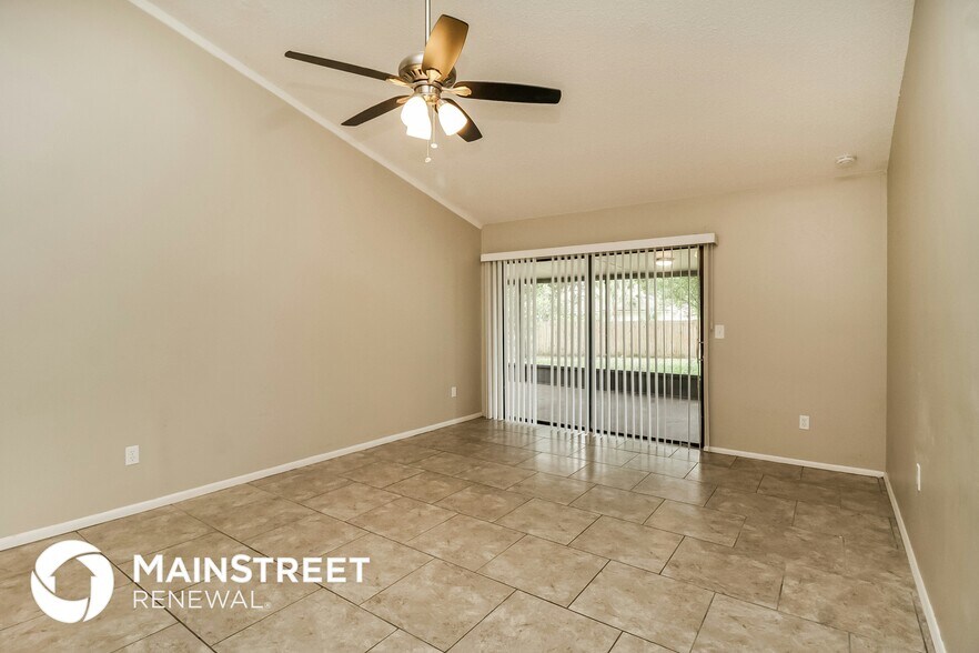 Building Photo - 6138 Ranier Dr