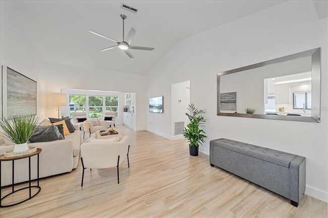 Building Photo - 1684 Pintail Way
