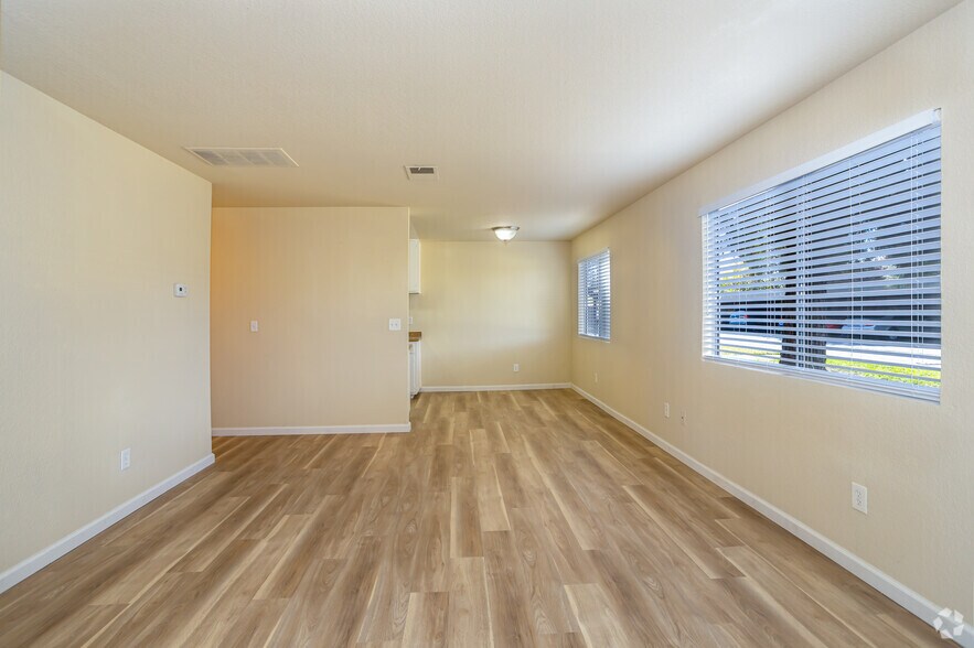 Birchwood Apartments 1890 Dover Ave Fairfield CA 94533 Apartment Finder