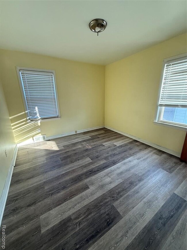 Building Photo - 15361 Payne Ct